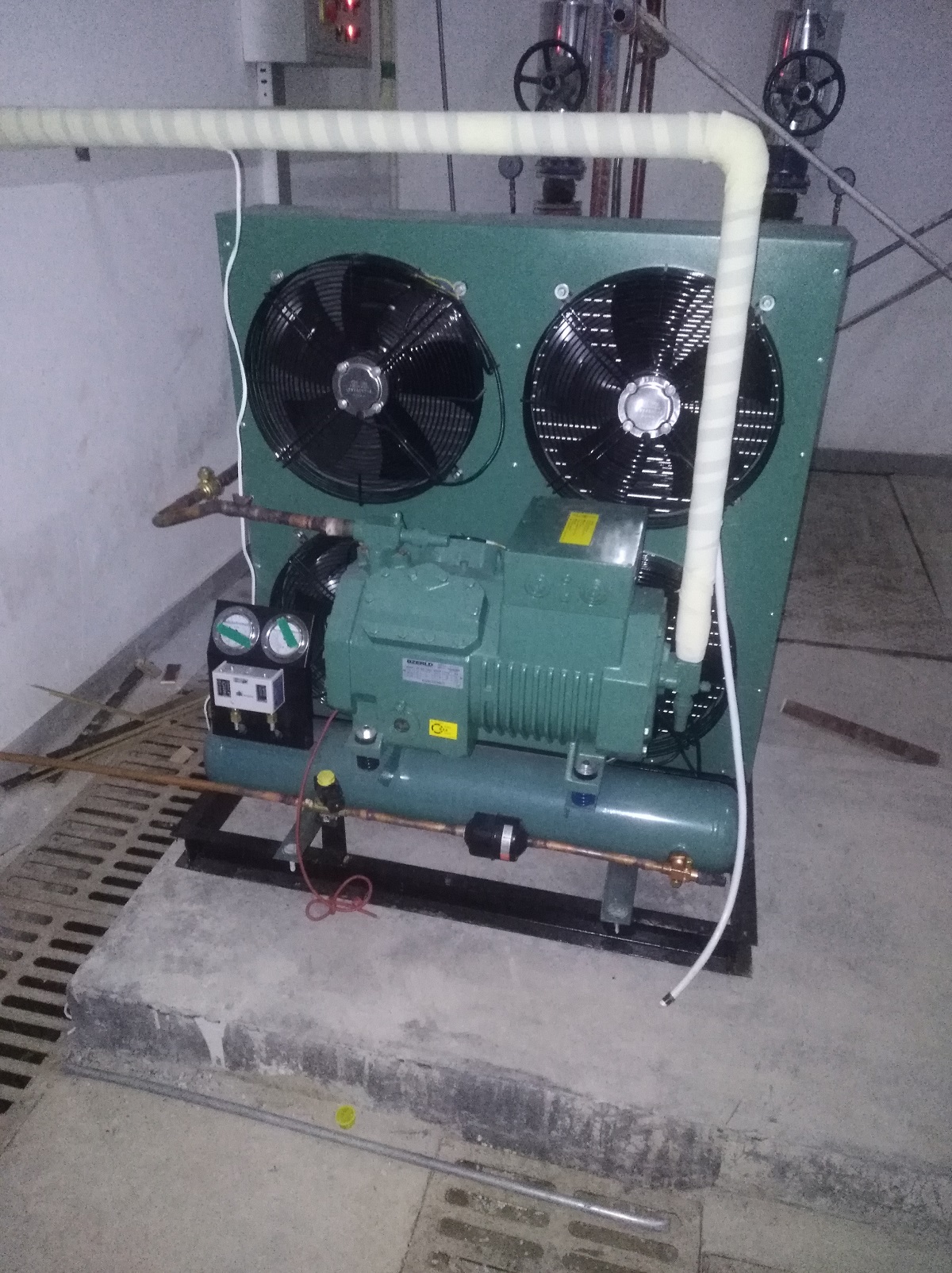 ��(j��)����찲�b